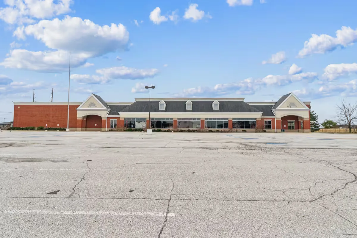 Indianapolis Retail Bridge Loan: Vacant Property Acquisition and Repositioning